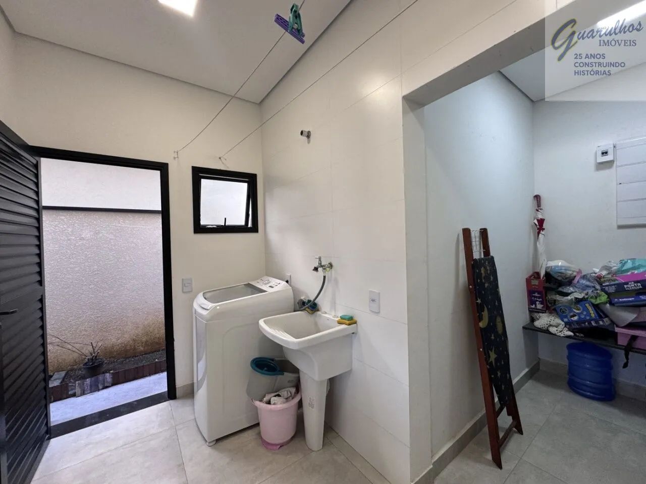 Maravilhosa casa em condominio - Foto 5