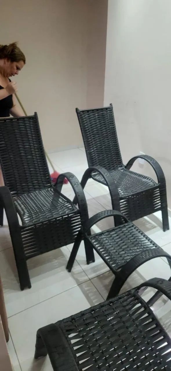 Conjunto Área Externa: 4 Cadeiras + Centro - Excelente Estado
