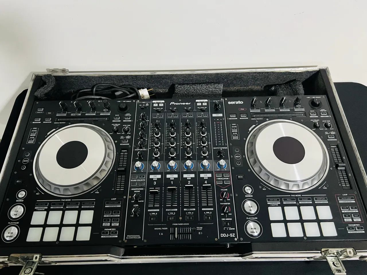 Controladora Pioneer Ddj Sz  - Foto 4