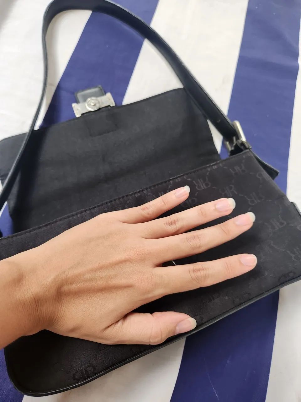 Bolsa baguete preta  - Foto 4