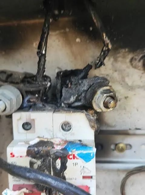 Eletricista emergêncial 24hras - Foto 4