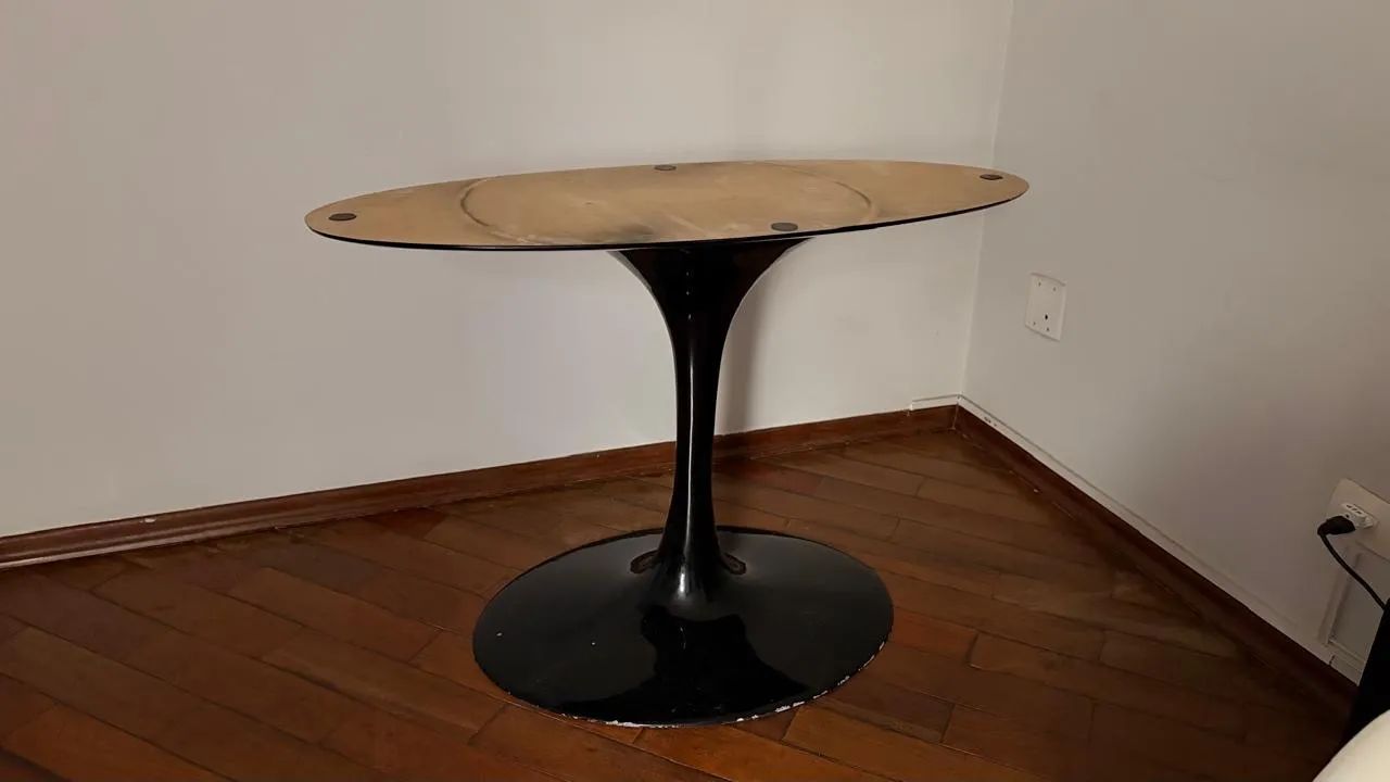 Base/pé de mesa Saarinen oval 