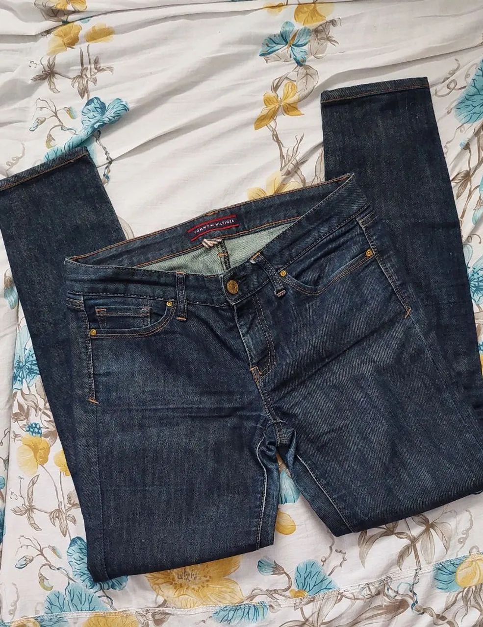 Vendo calça seminova