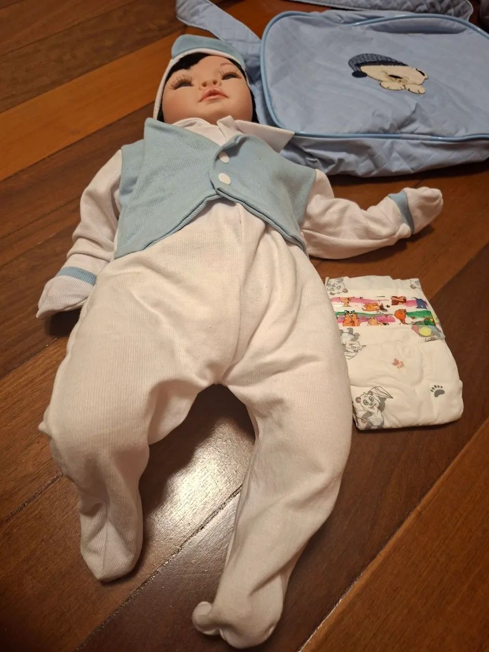 Bebe reborn com acessórios  - Foto 5