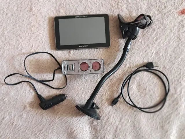 Vendo GPS Multilaser Tracker com tela de 5 polegadas, modelo clássico. - Foto 3