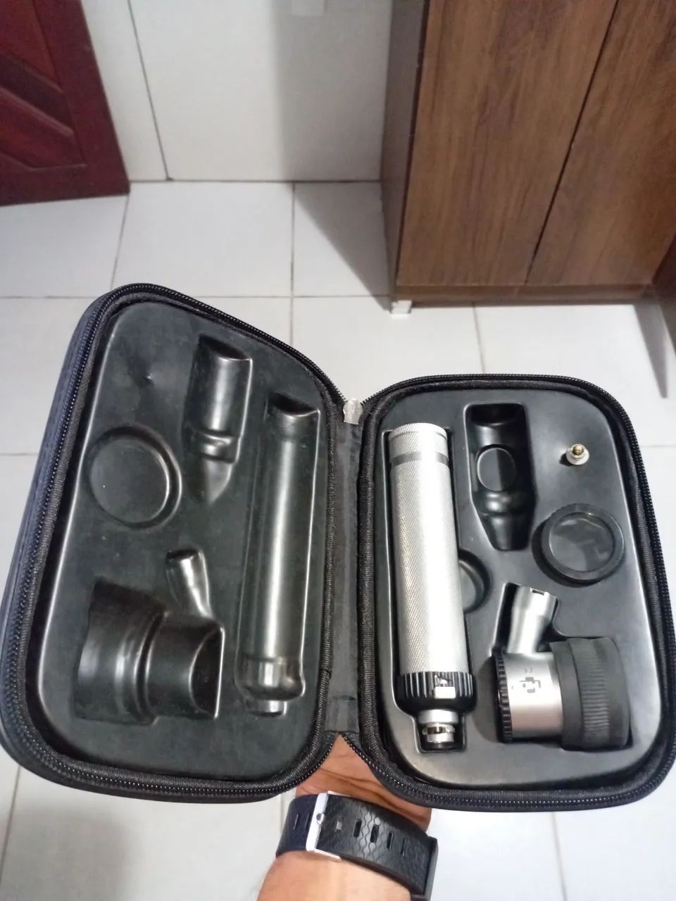Dermatoscópio MD 2.5V Sigma 1000 com estojo Luxo e 2 Lentes - Foto 3