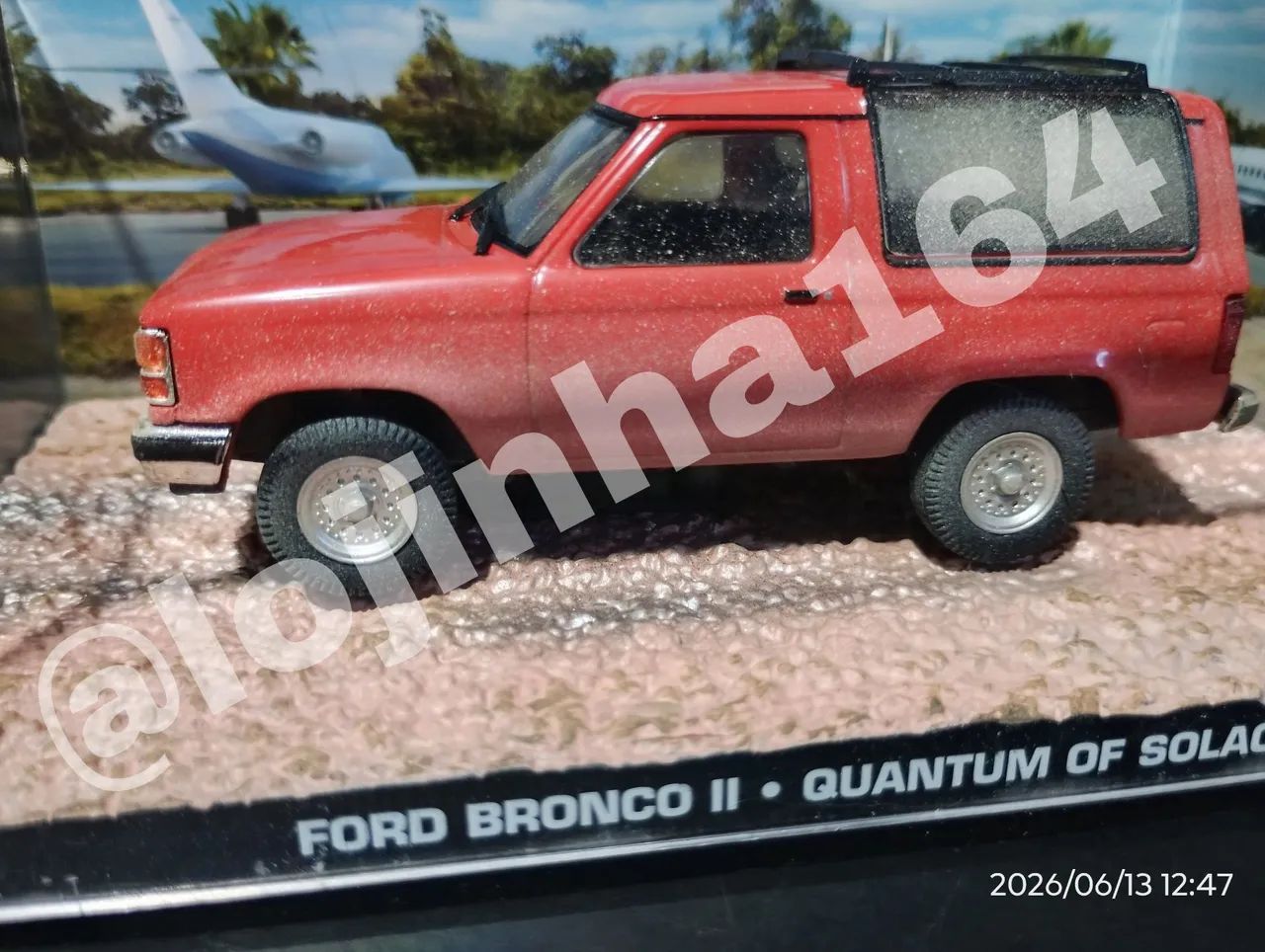 Miniatura coleção 007 1:43