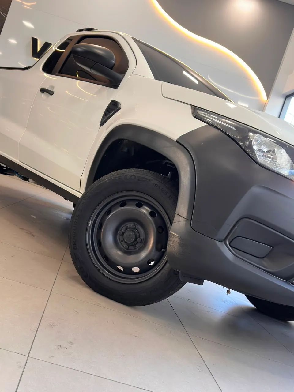 Fiat Strada Endurance 1.4 Flex 8V CS Plus 2022 - Foto 4