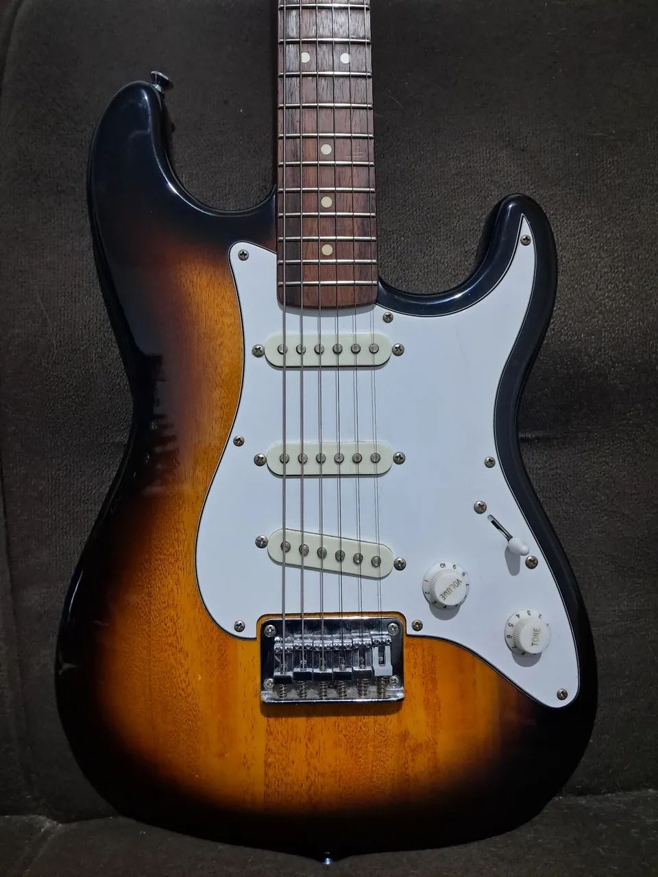 Fender Squier Stratocaster - Foto 2