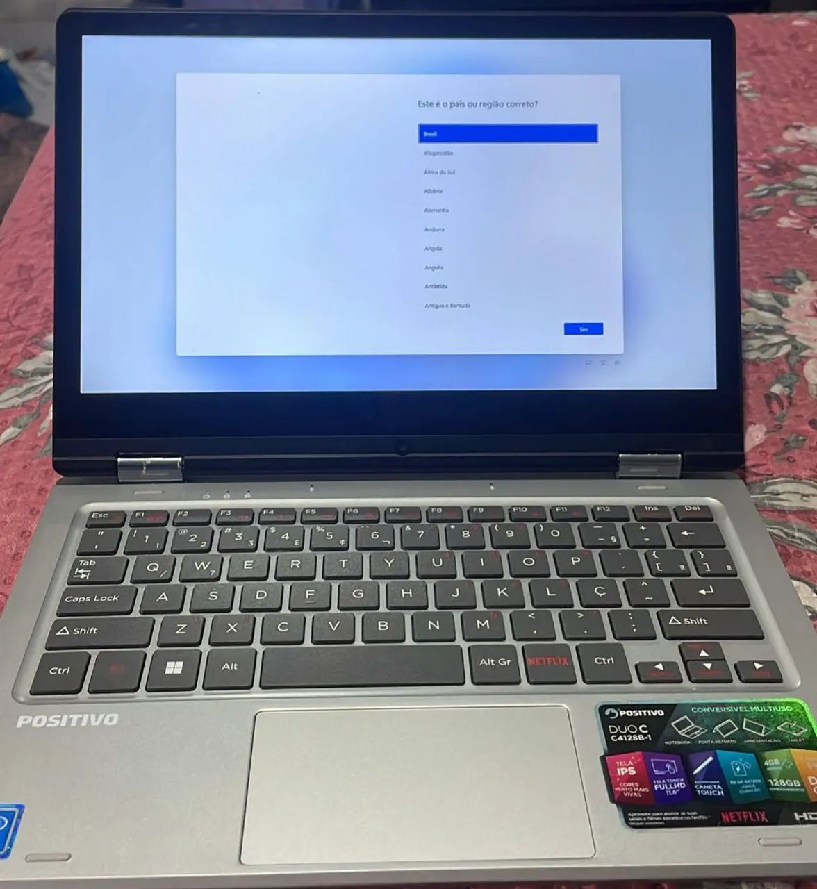 Vendo Macbook Positivo semi novo - Foto 3
