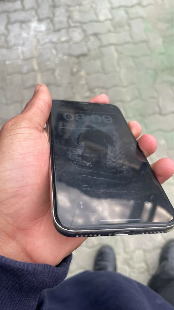 VENDO IPHONE X EM MUITO BOM ESTADO - Foto 3