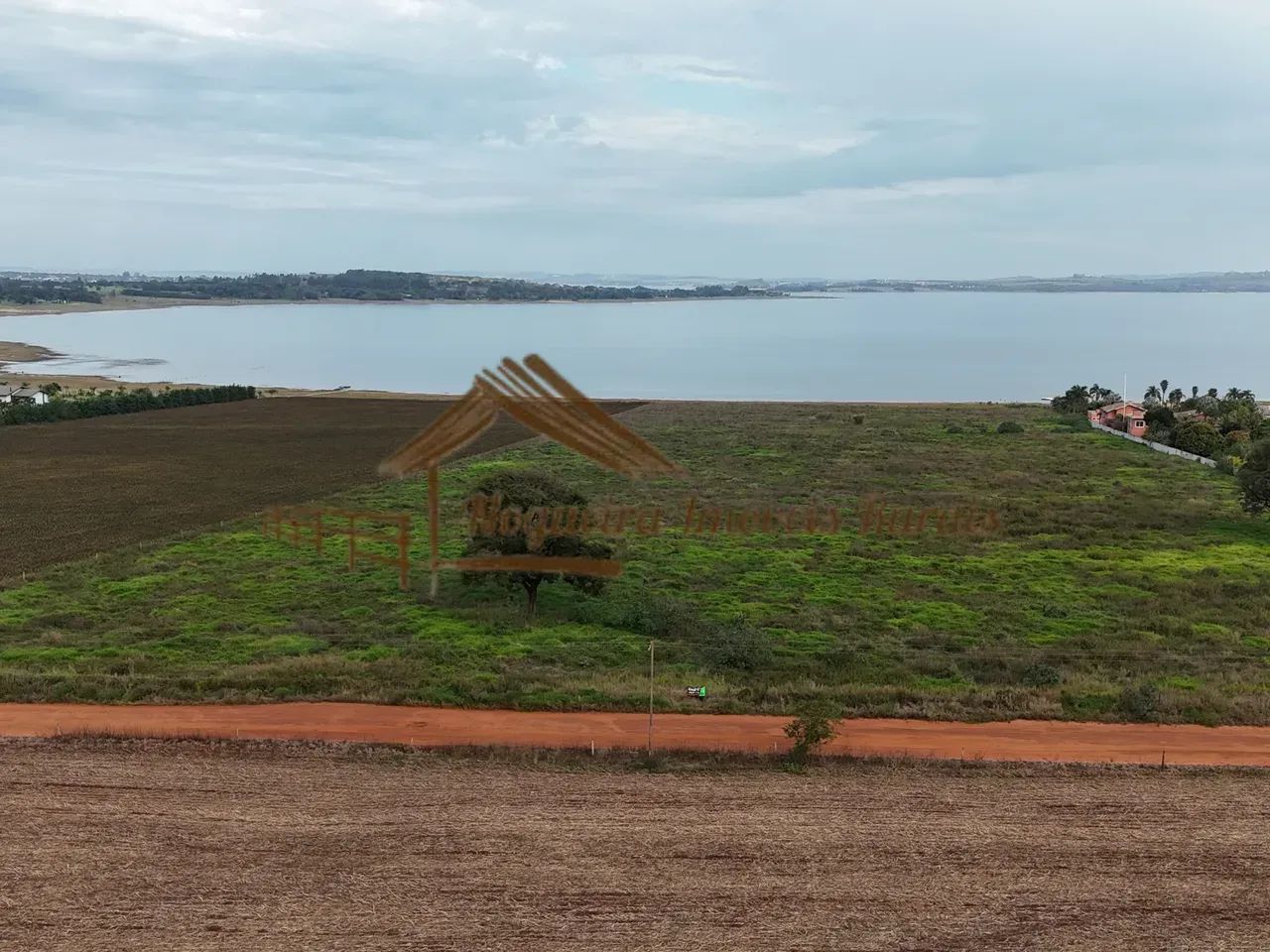 Sitio com 3 alqueires na região de Avaré-SP - Foto 3