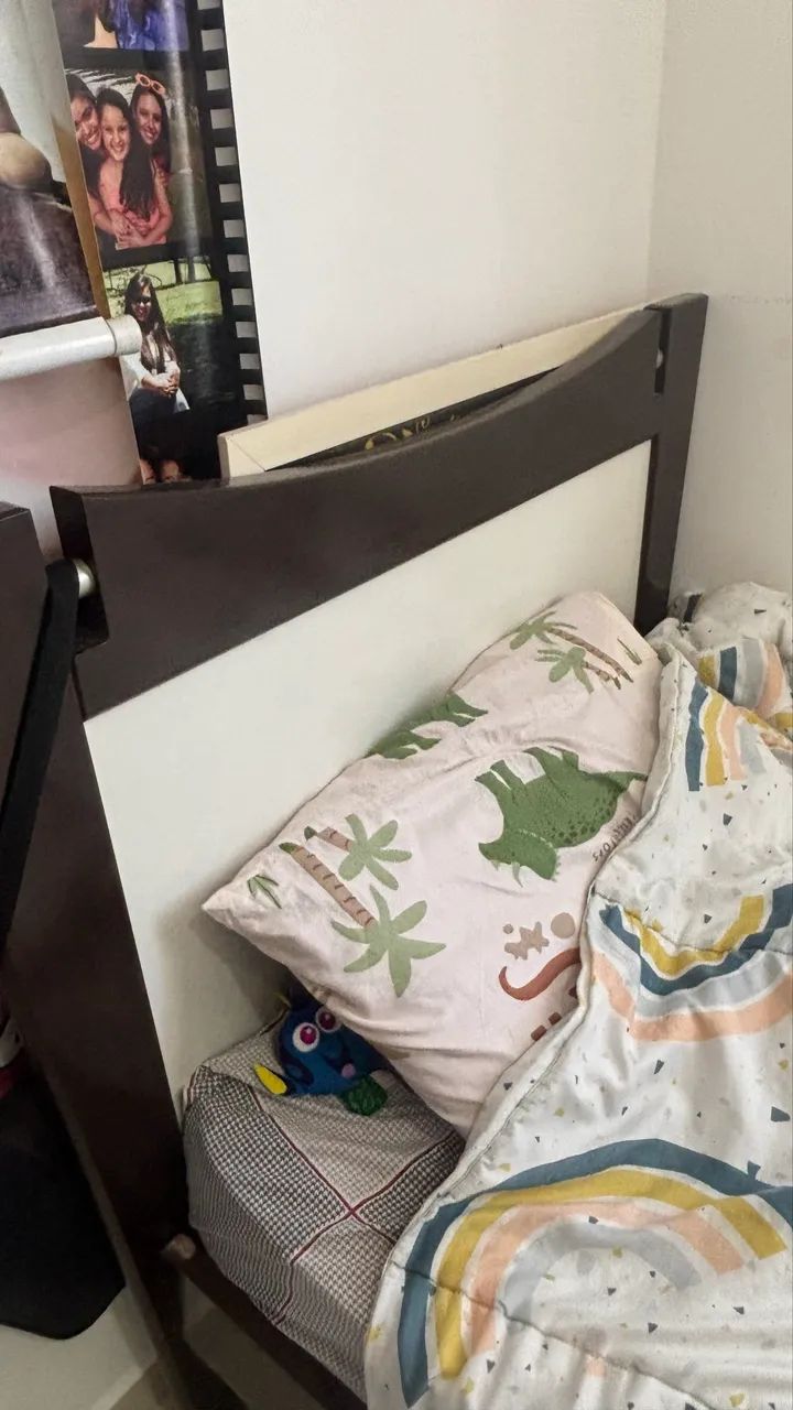 Desapego cabeceias e cama de solteiro - Foto 4