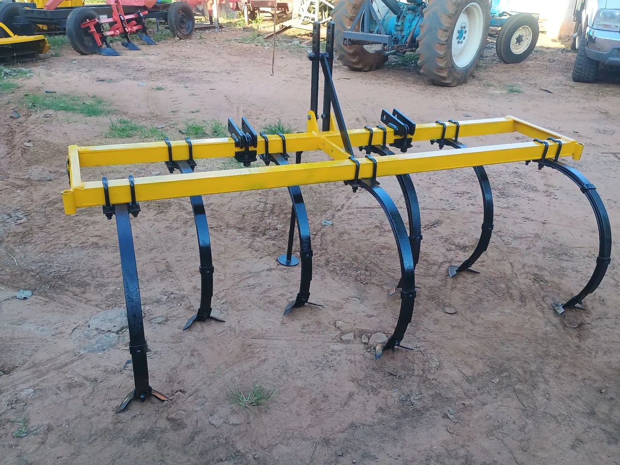 Cultivador Tatu 7 hastes original  - Foto 6