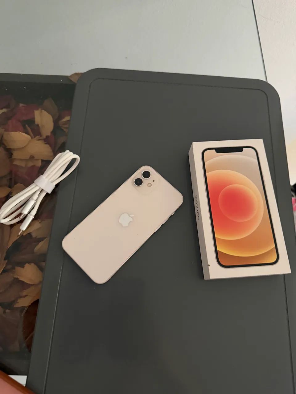 iPhone 12 64gb bateria 74% - Foto 2