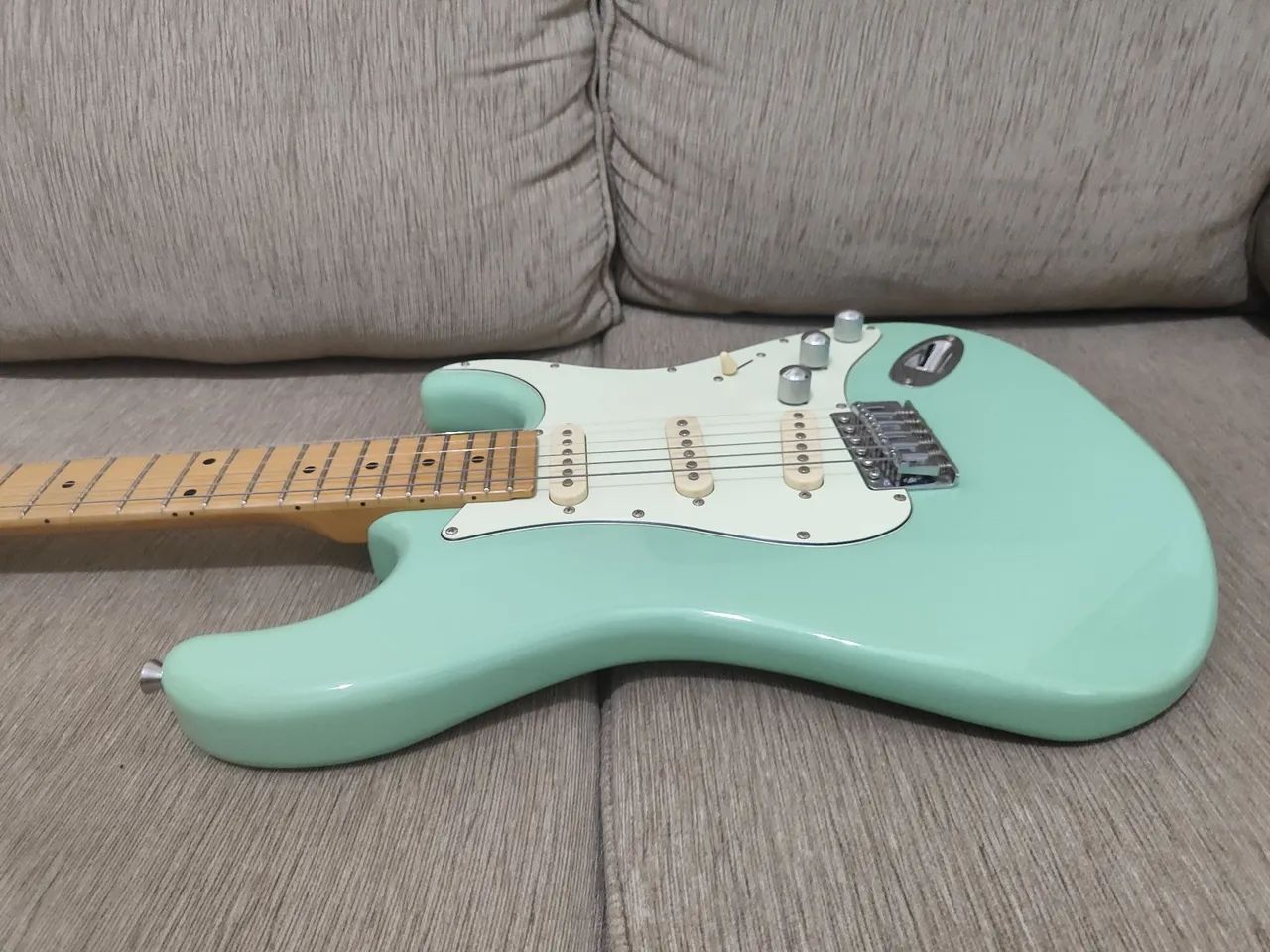 Guitarra Luther LAJUTHINE strato  - Foto 3