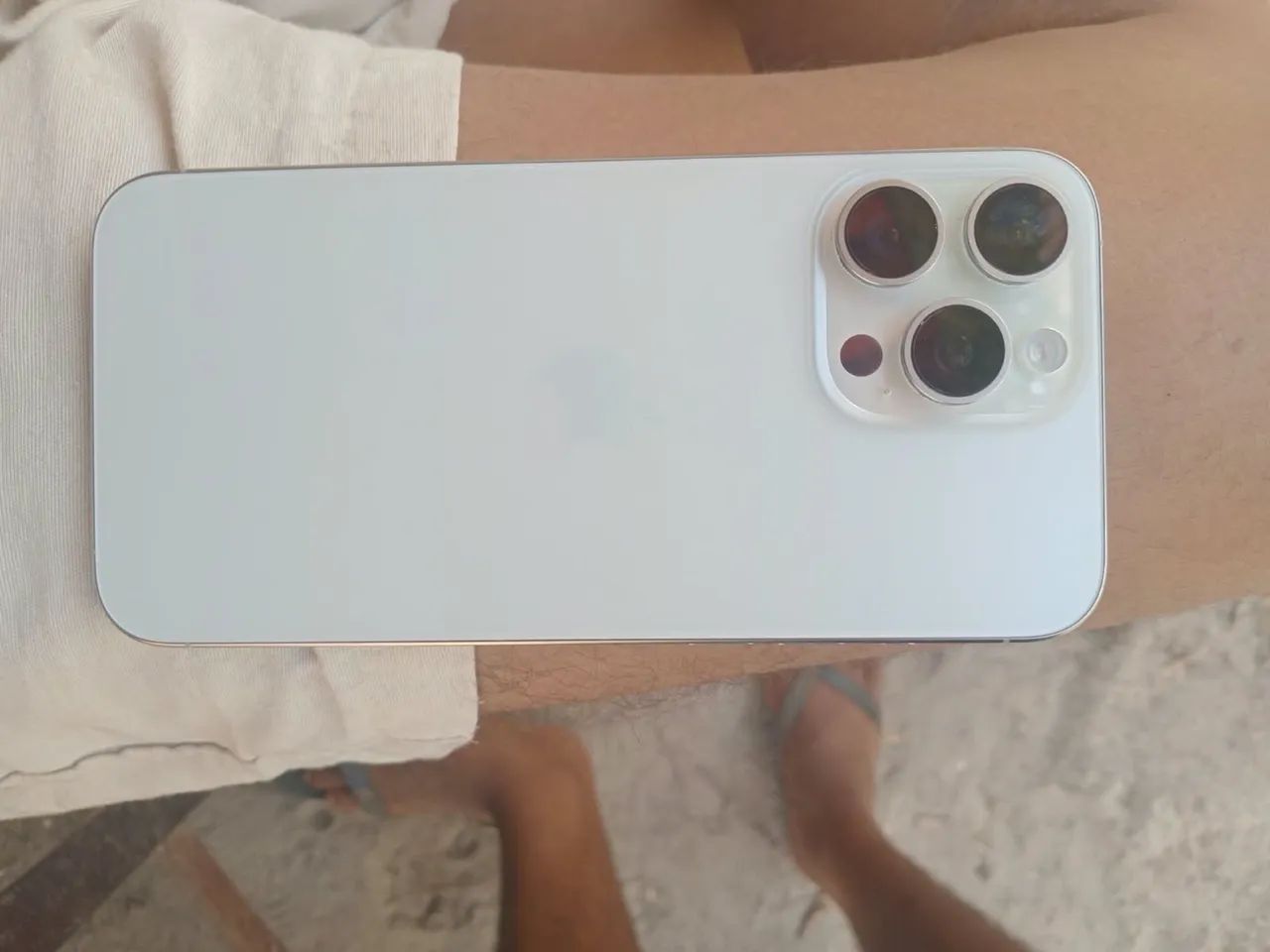 iPhone 15 pro max  - Foto 2