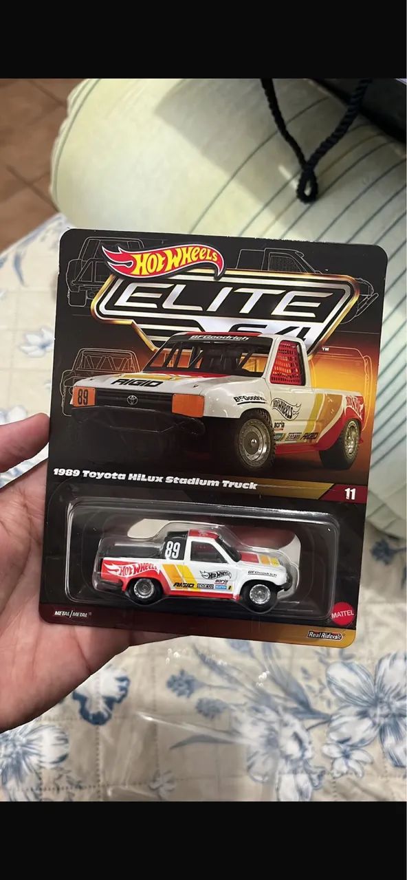 Hot Wheels Elite 64
