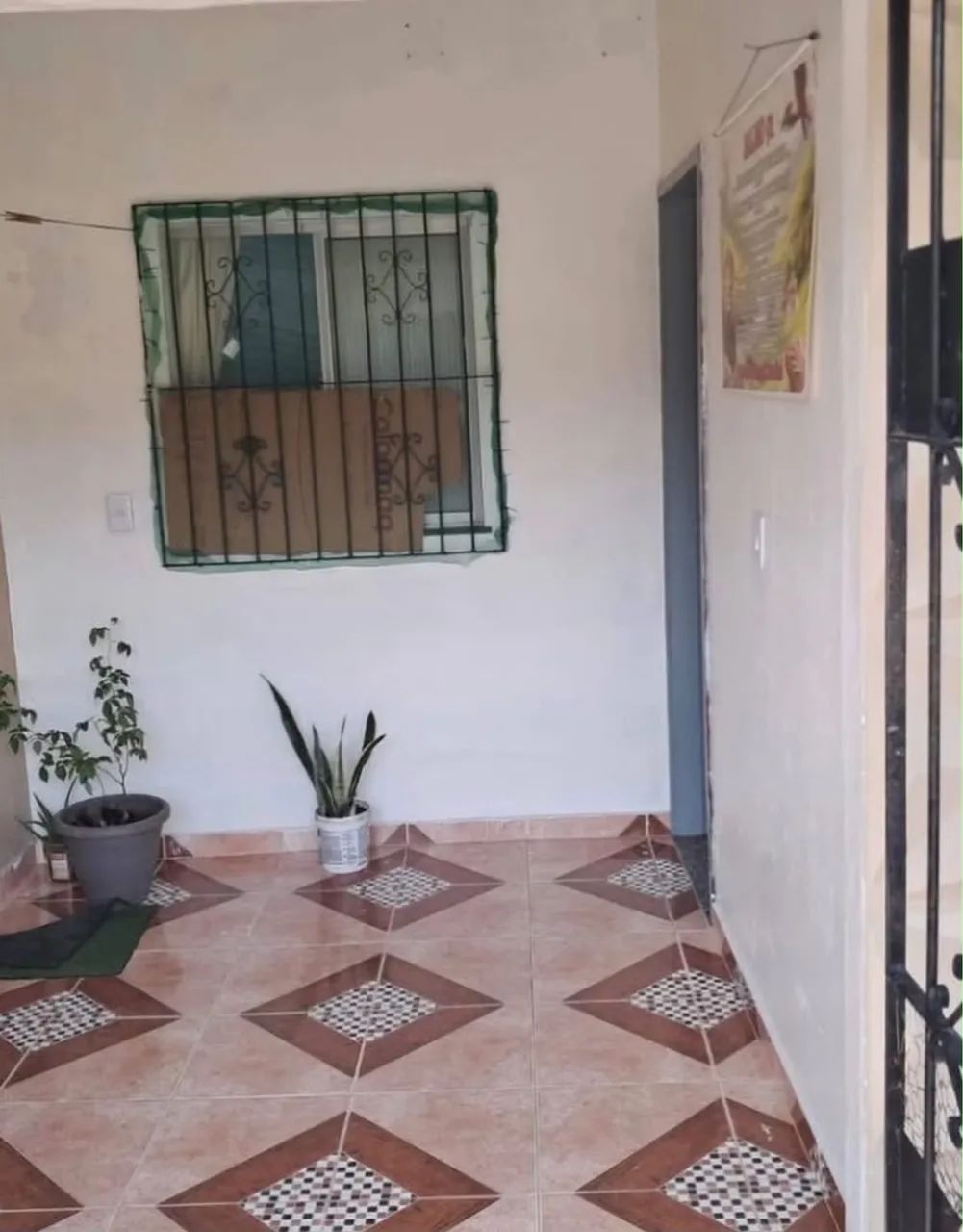 Vendo casa na estrutural 