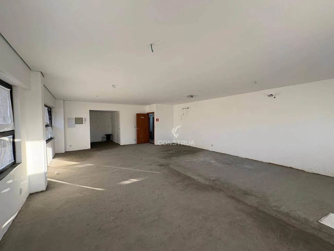 SALA COMERCIAL PARA LOCAÇÃO NA AVENIDA ÂNGELO SIMÕES EM CAMPINAS/SP - Foto 3