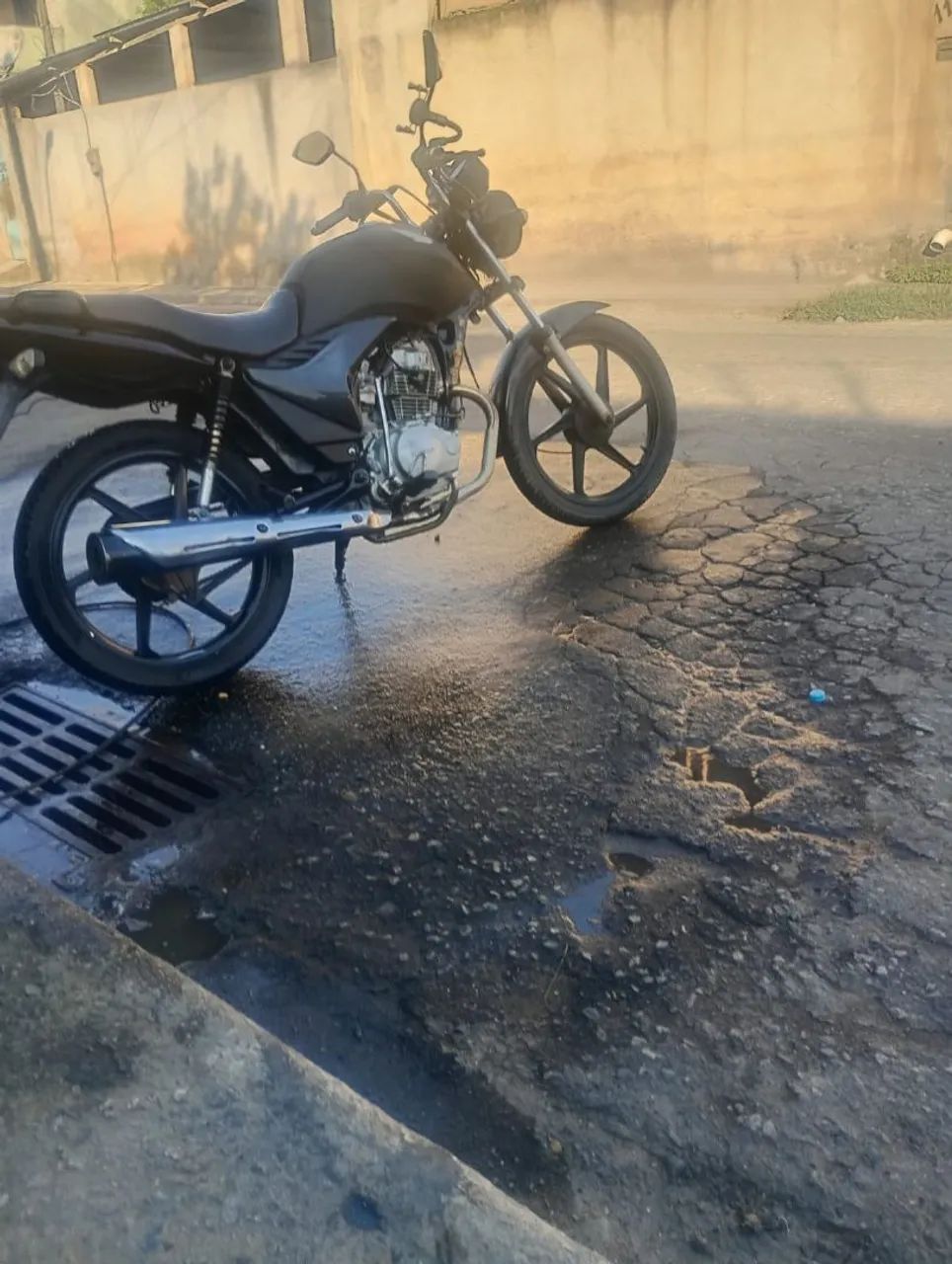 Vendo moto 