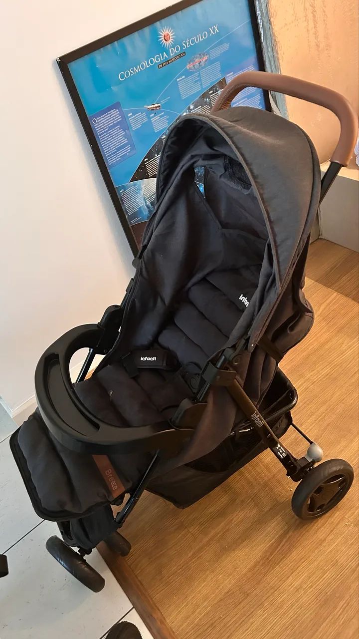 Carrinho de bebê até 22kg