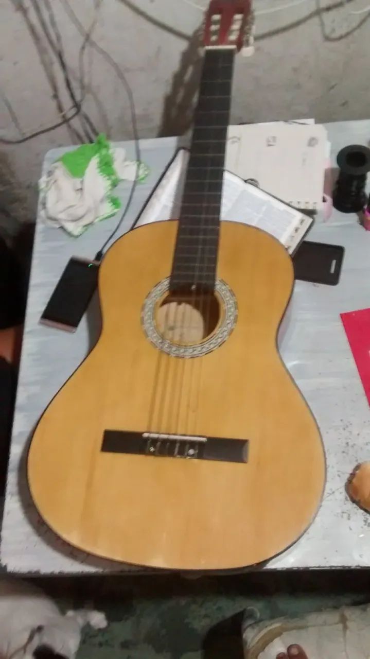 Violão em ótimo estado 