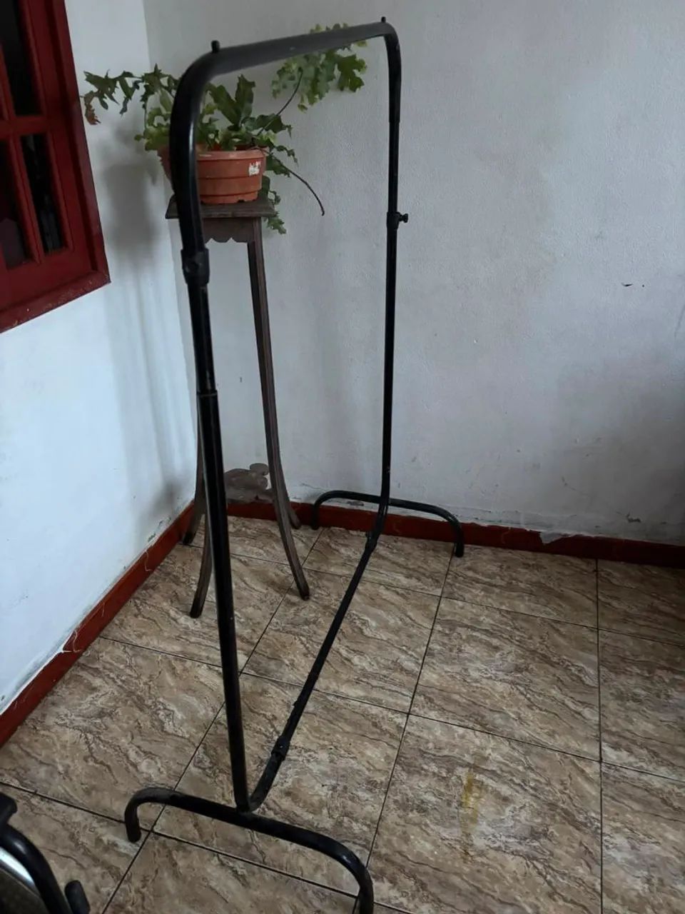 Arara de roupas - Foto 2