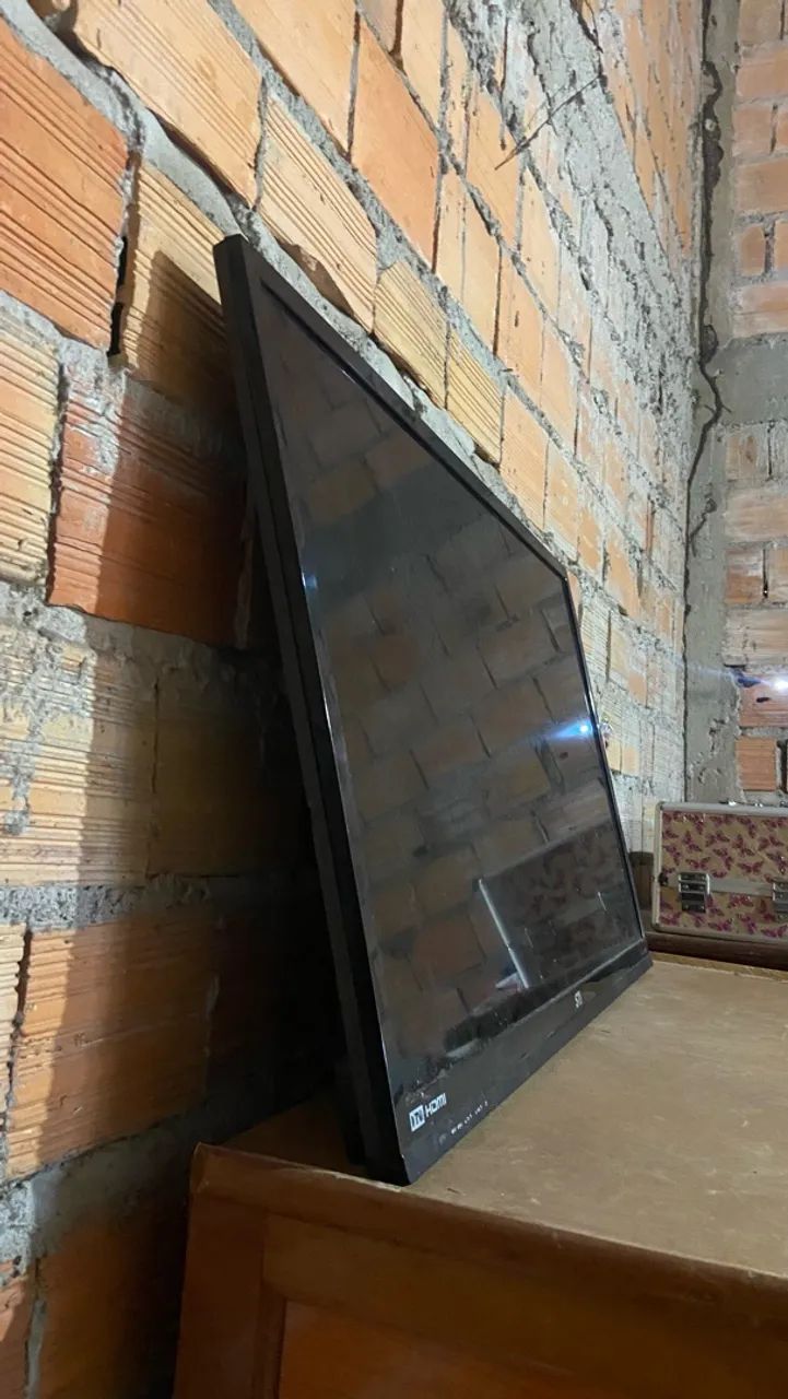 TV da marca sti 42 polegadas  - Foto 3