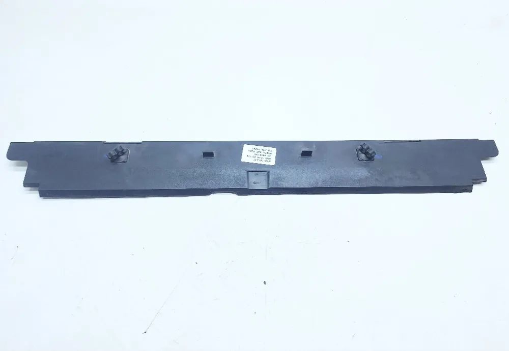 Suporte Defletor Radiador Frontal Bmw 320i 2.0 2016 7600543