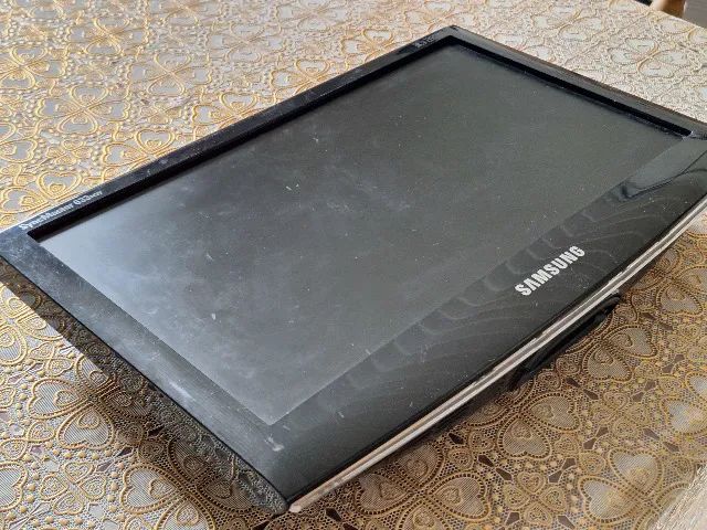 Monitor Samsung SyncMaster 633NW | 15,6 Pol - Foto 3