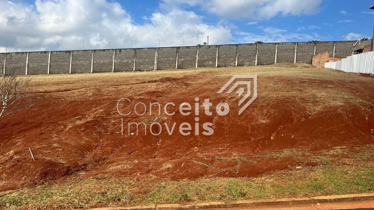Condomínio Vale dos Vinhedos - Terreno com 302m² - Foto 3
