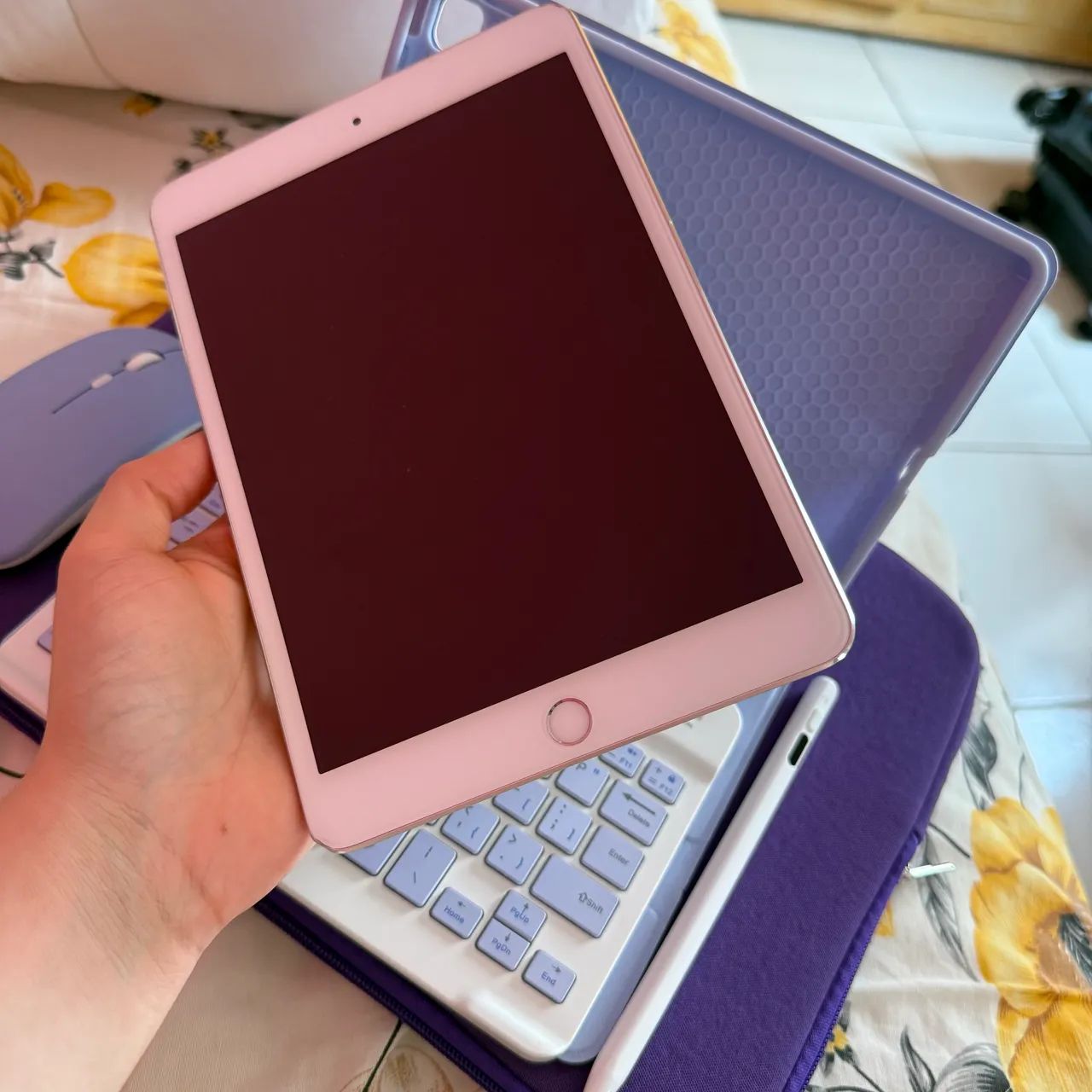 iPad Mini 3 - 16GB - EXCELENTE - ACOMPANHA TECLADO MÁGICO + CANETA + MOUSE