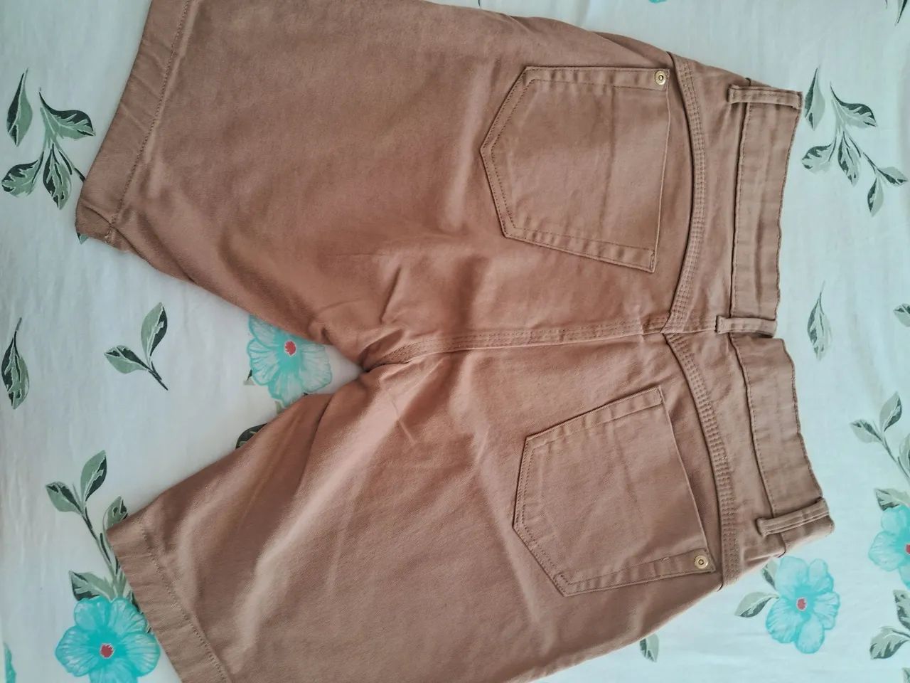 Vendo bermuda feminina nova - Foto 3