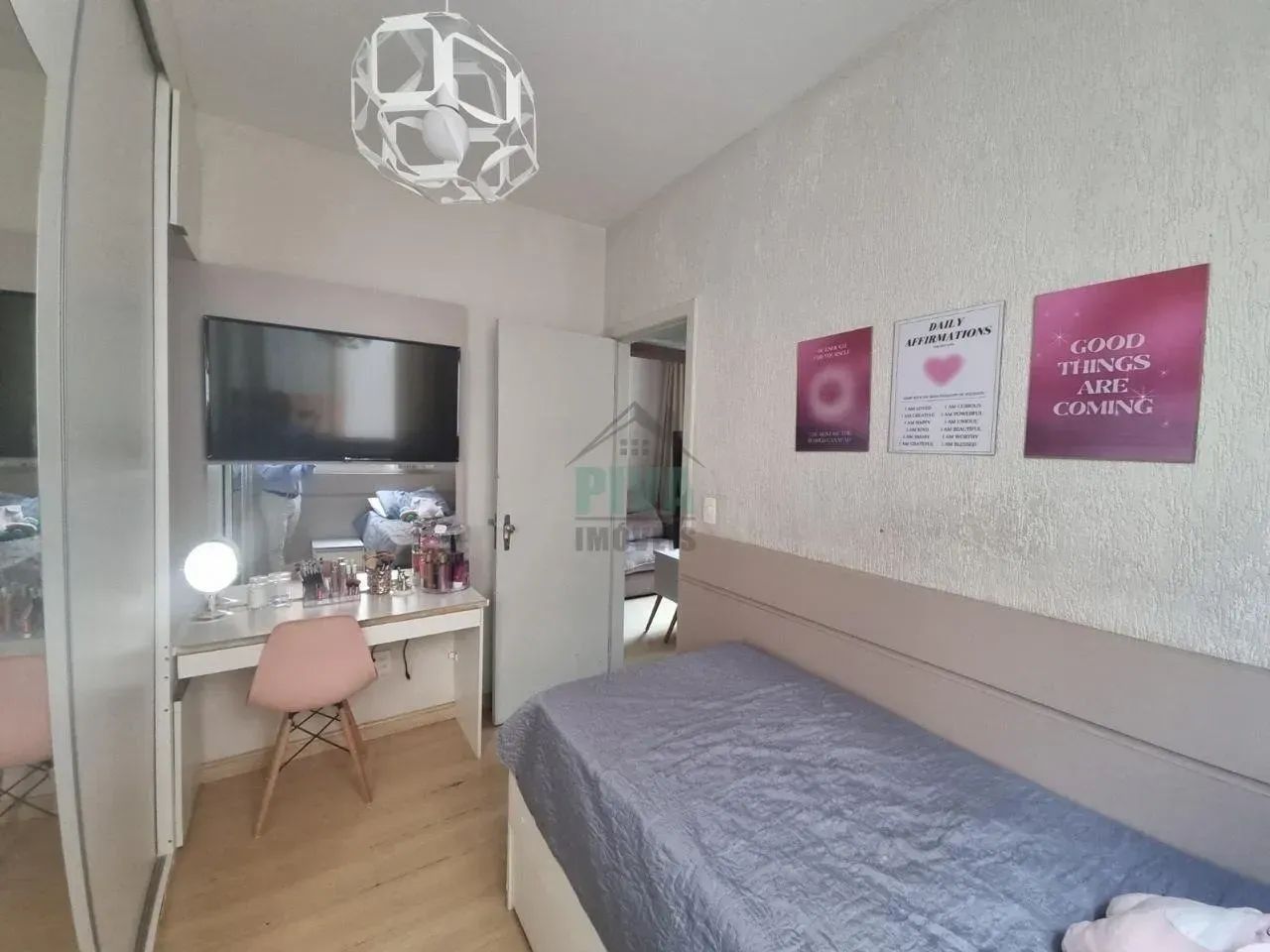 Apartamento Reformado com 2 Quartos Glória - Foto 3