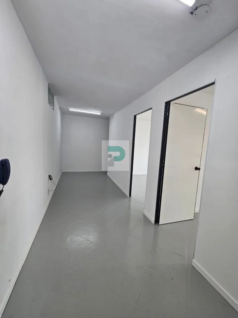 Sala Comercial para Locação em Mogi das Cruzes, Centro, 1 banheiro - Foto 3