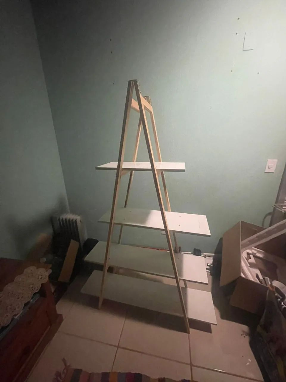 estante priâmide com 4 níveis - Foto 2