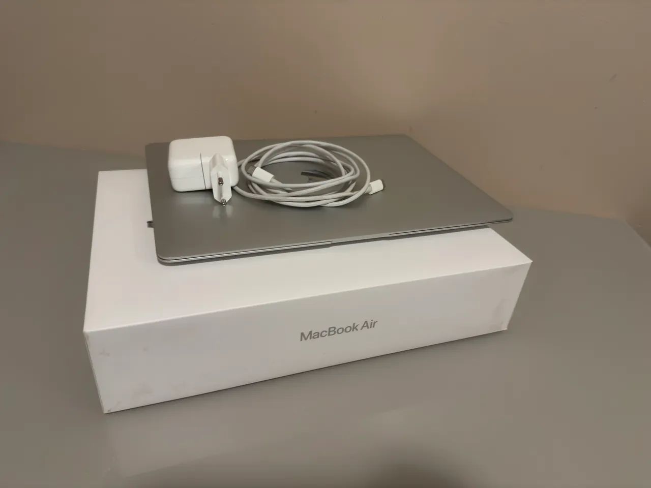 Macbook Air M1 13" 8GB RAM 256GB - Foto 4