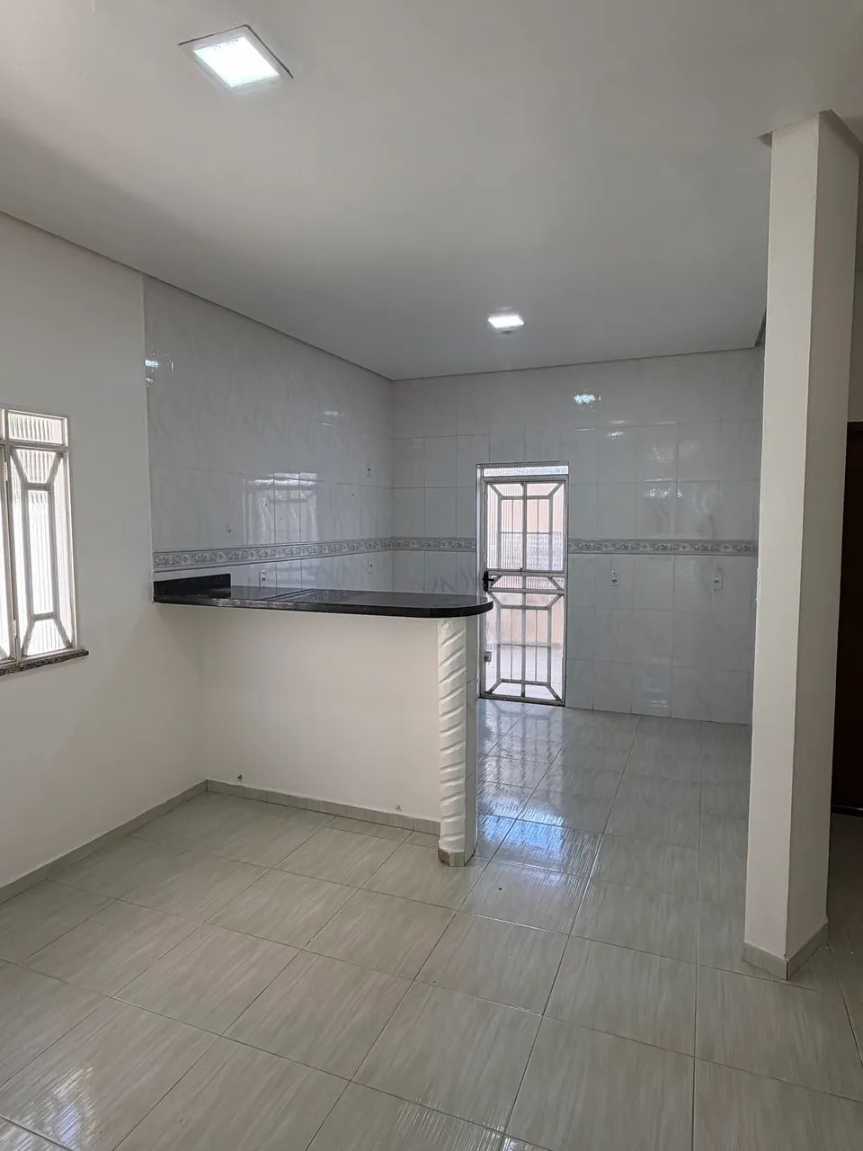 Alugo casa no bairro pricuma - Foto 4