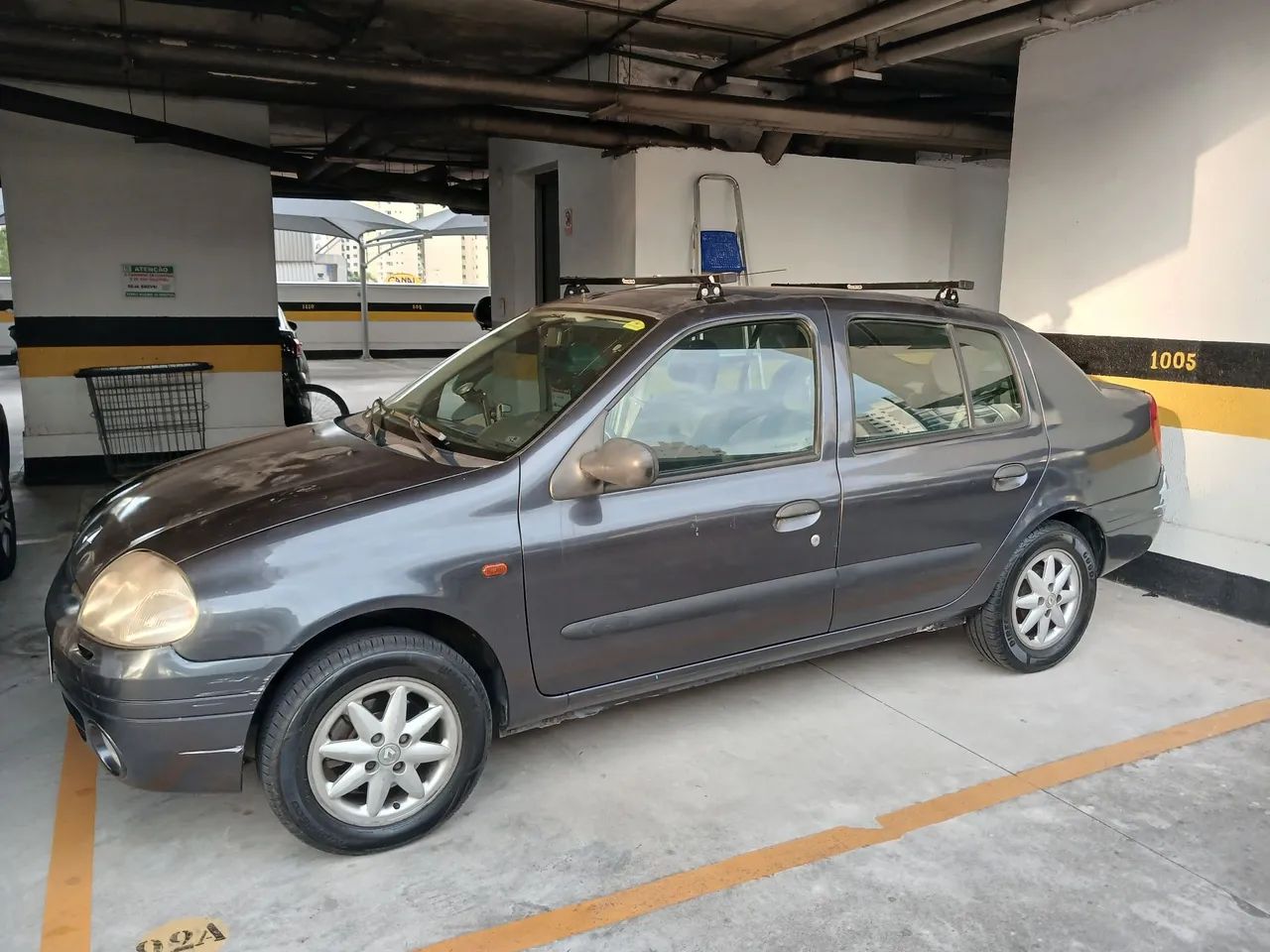 Renault Clio Clio RT/ Privilège 1.6 16V 5p 2003