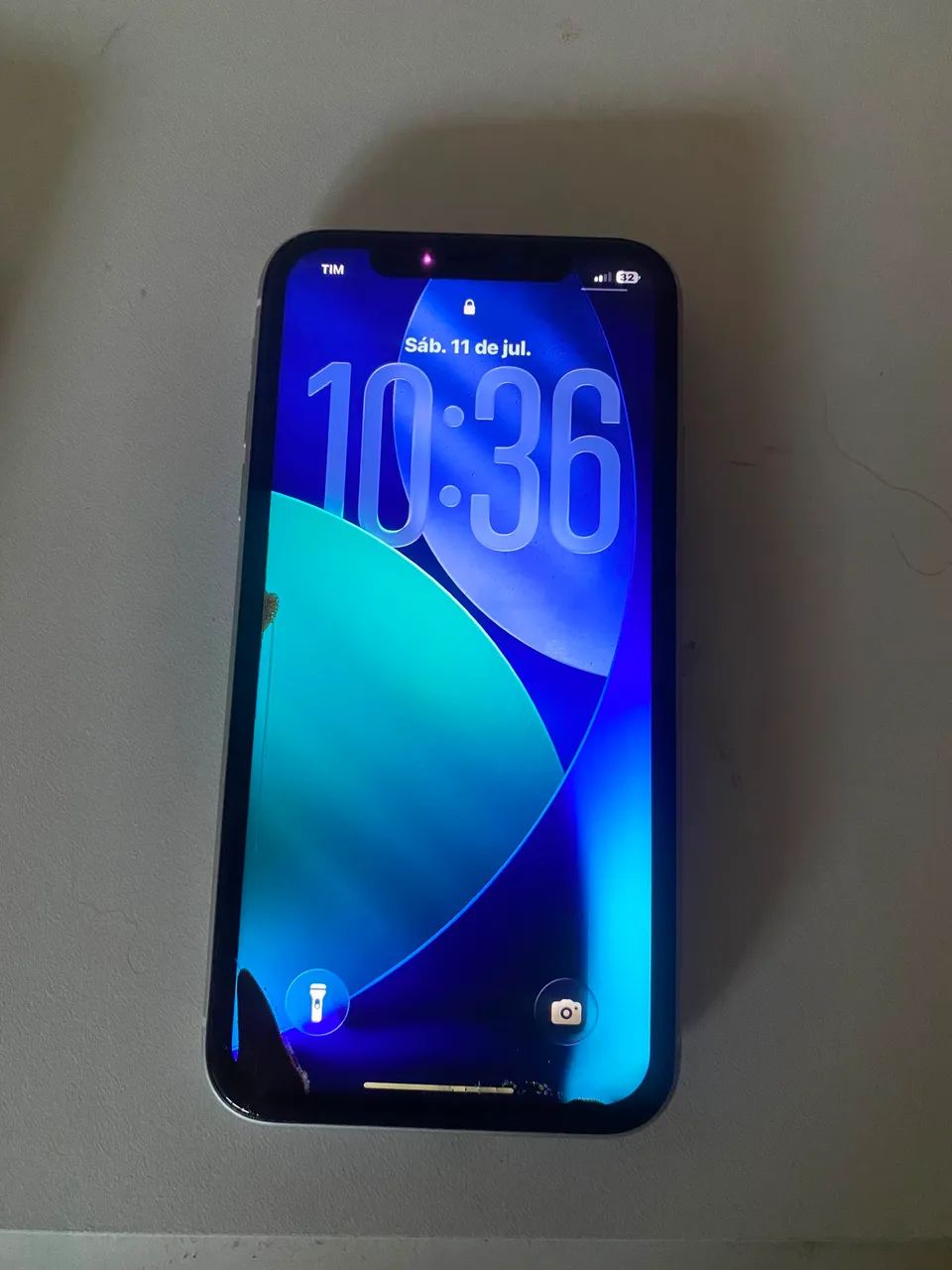 Vendo iPhone 11 branco  - Foto 2