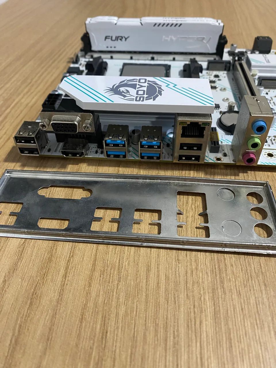 Kit placa mãe e processador Ryzen 5 com 32gb de RAM - Foto 3
