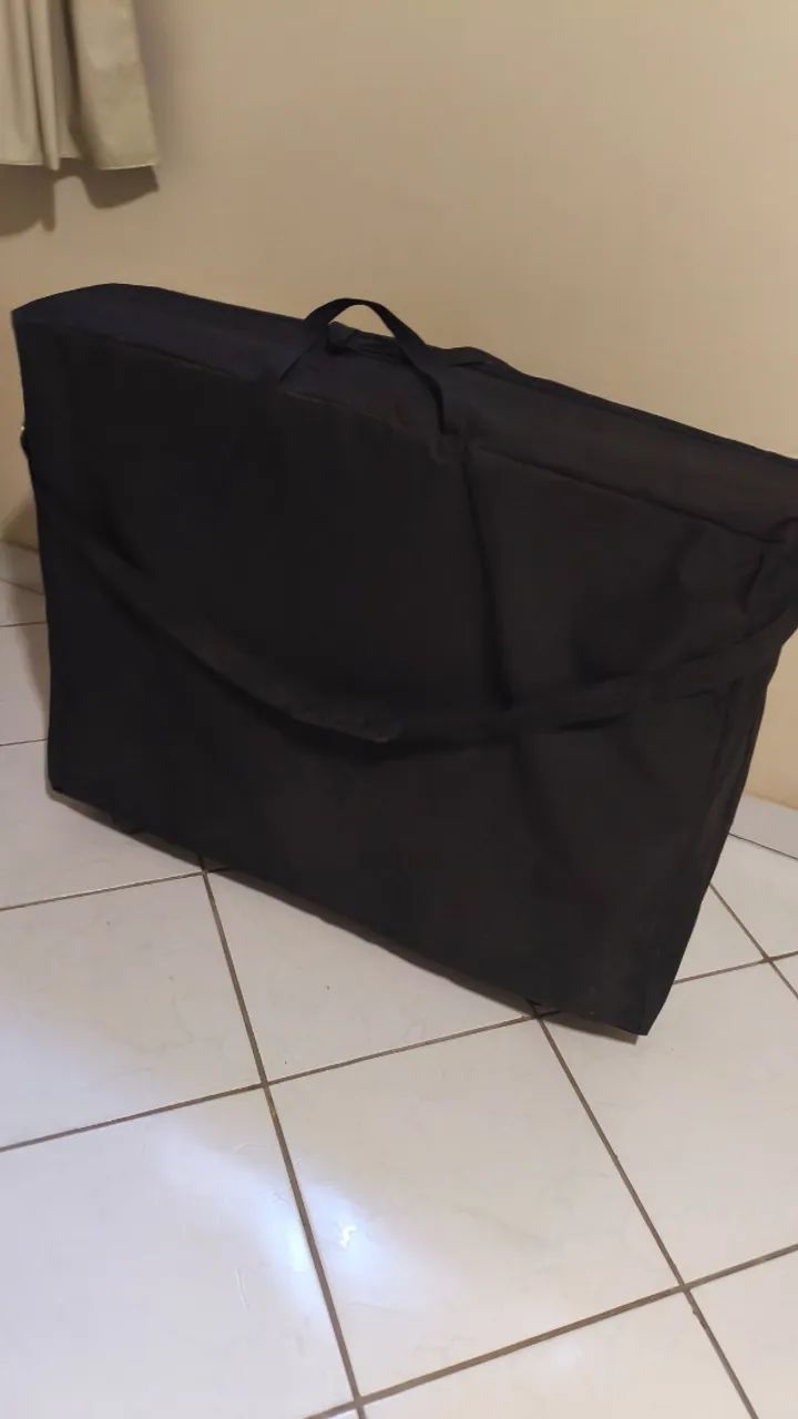 Maca portátil com capa - Foto 2