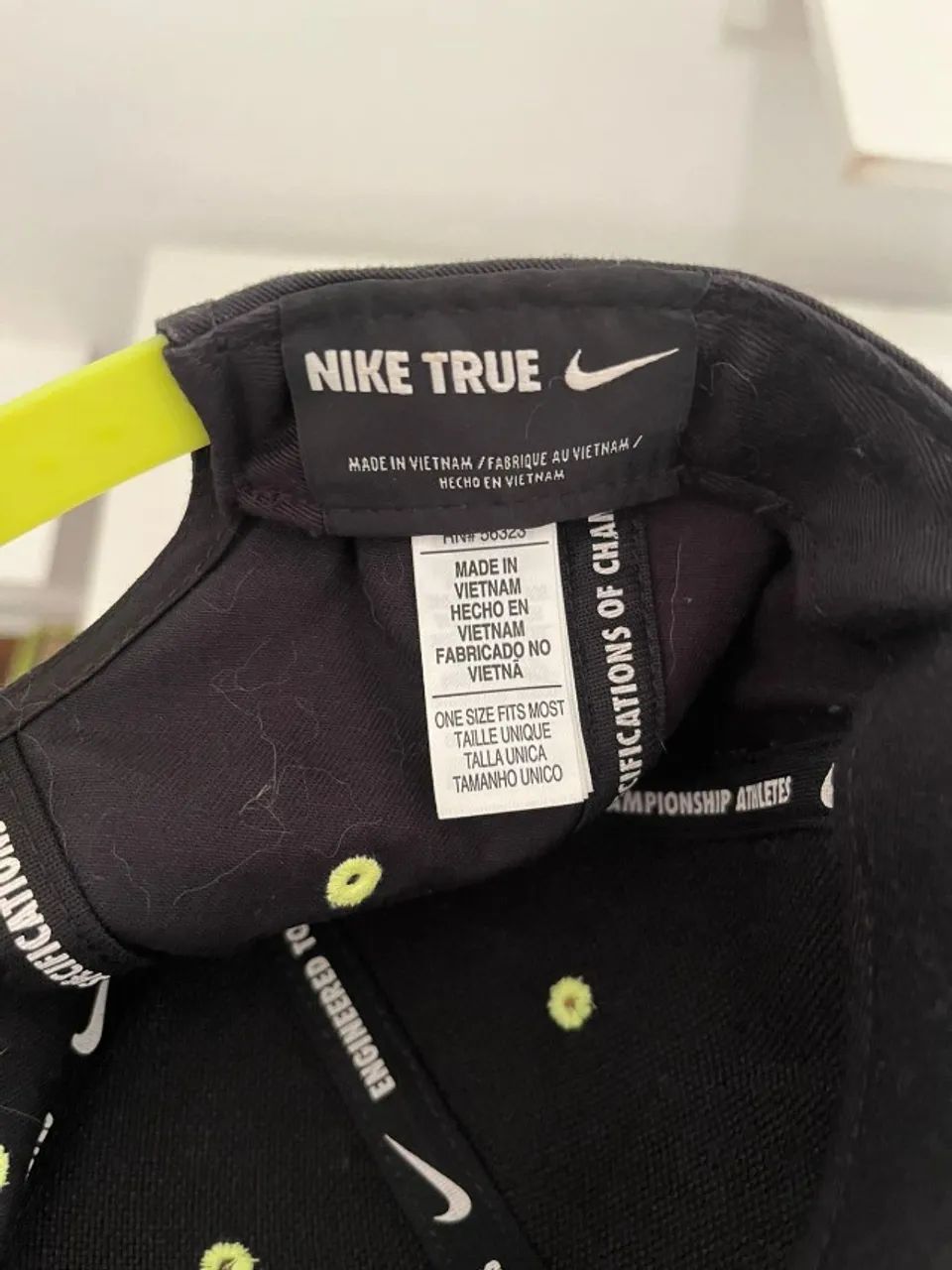 Boné Nike True Snapback Original Preto e Amarelo Neon - Foto 4