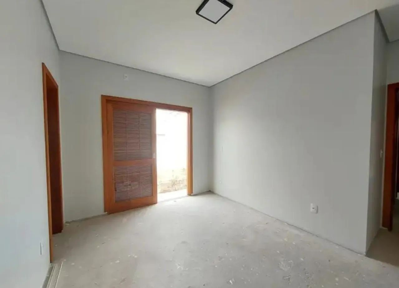 Casa dois quartos + 1 suíte  - Foto 4