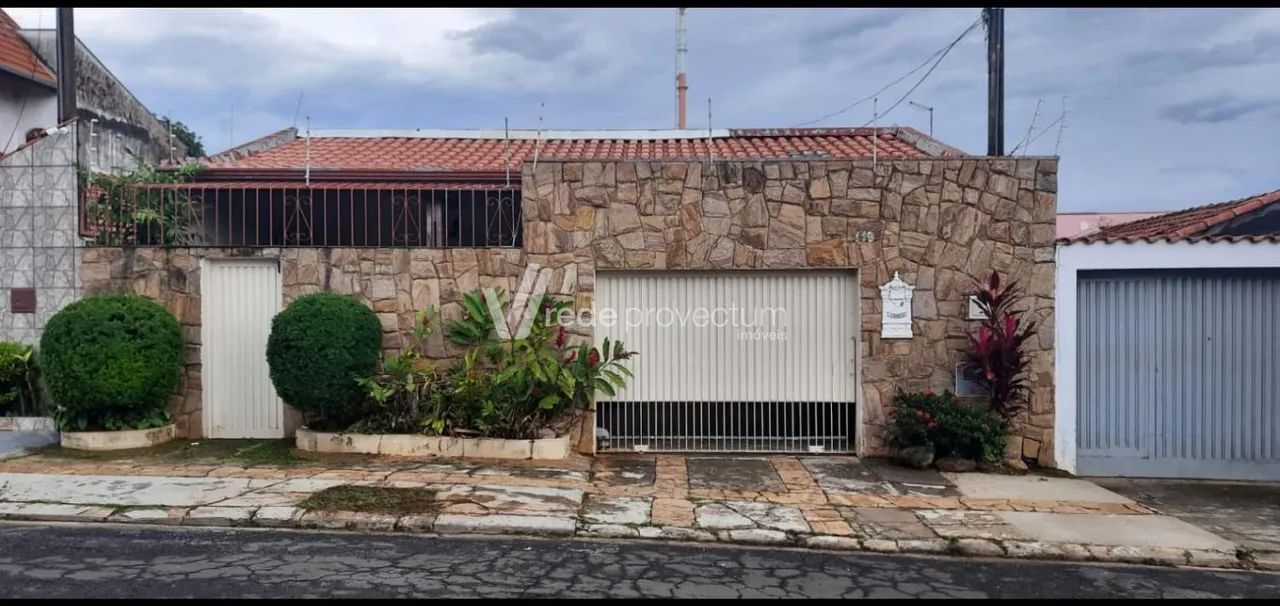 Casa com 4 dormitórios à venda no Parque Imperador em Campinas