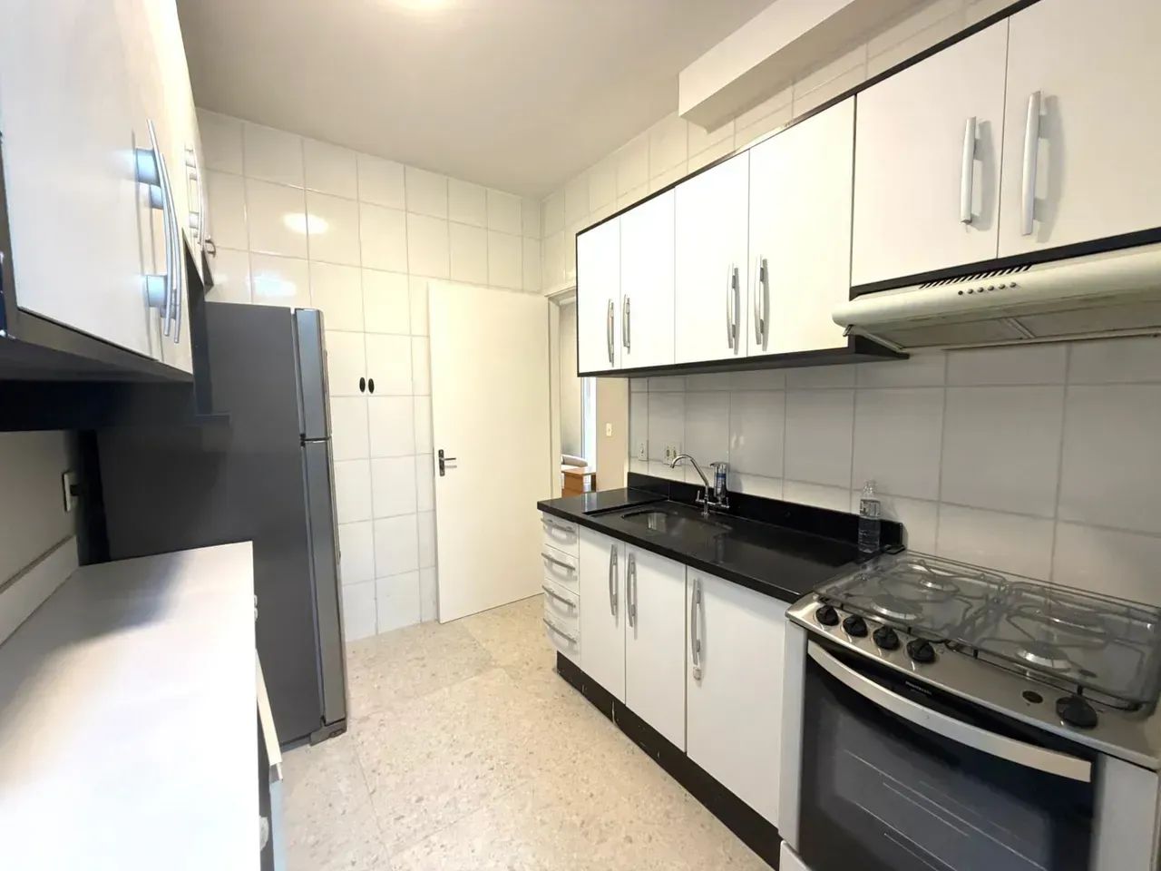 LOCAÇÃO E VENDA APARTAMENTO MOBILIADO - TATUAPÉ - Foto 4