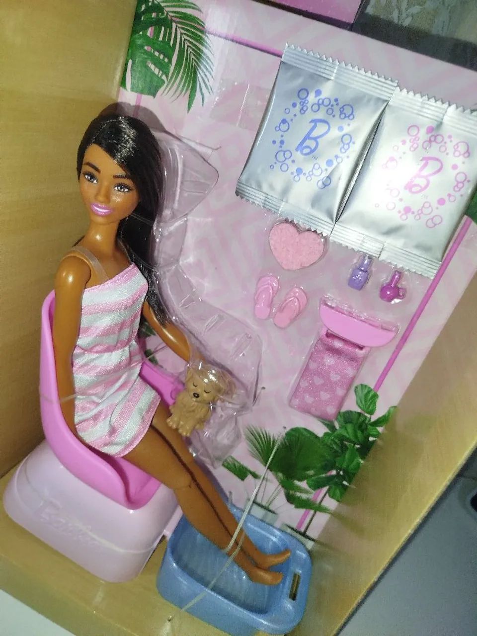 Boneca Barbie SPA manicure NOVA - Foto 4