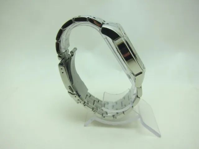 Relógio Bulova com Datador 42-46 mm  com N.F. - Foto 2