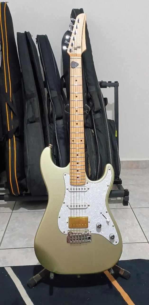 Guitarra Seizi Katana Musashi com upgrades